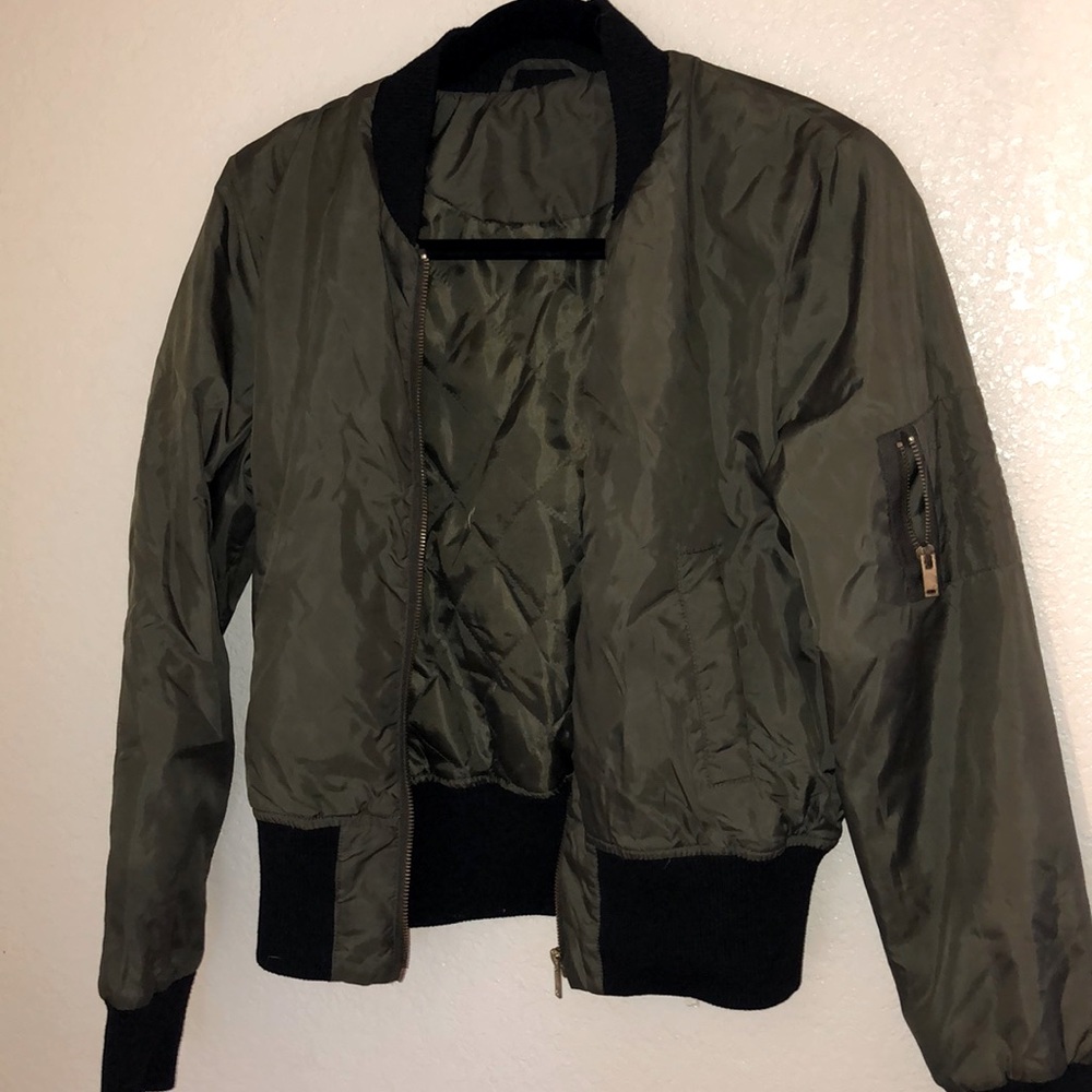 Bomber jacket